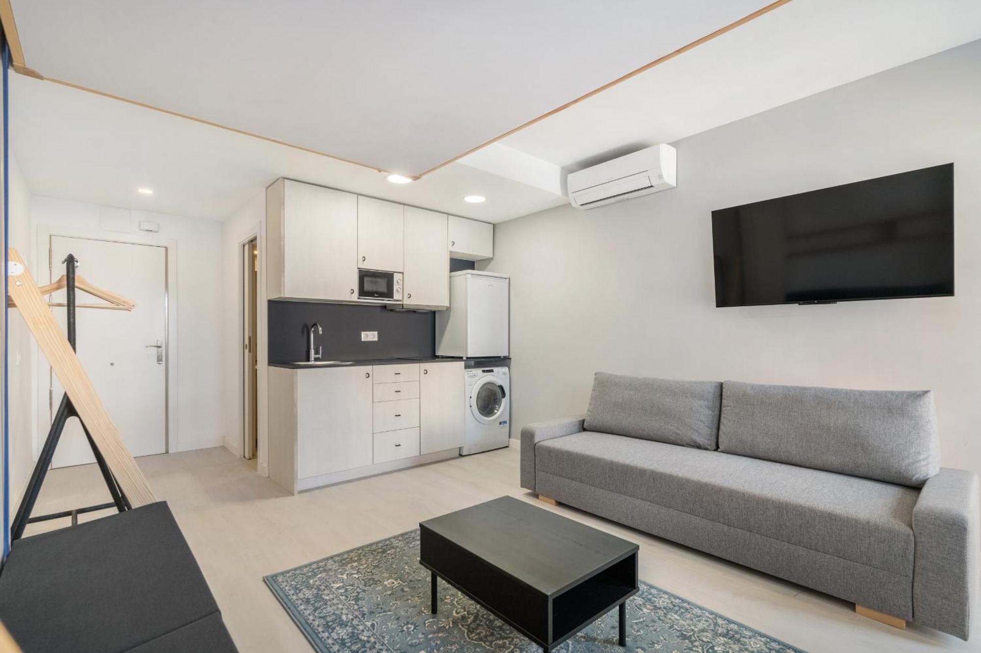 Madriver Apartamentos Reformados Con Parking Gratuito Екстериор снимка