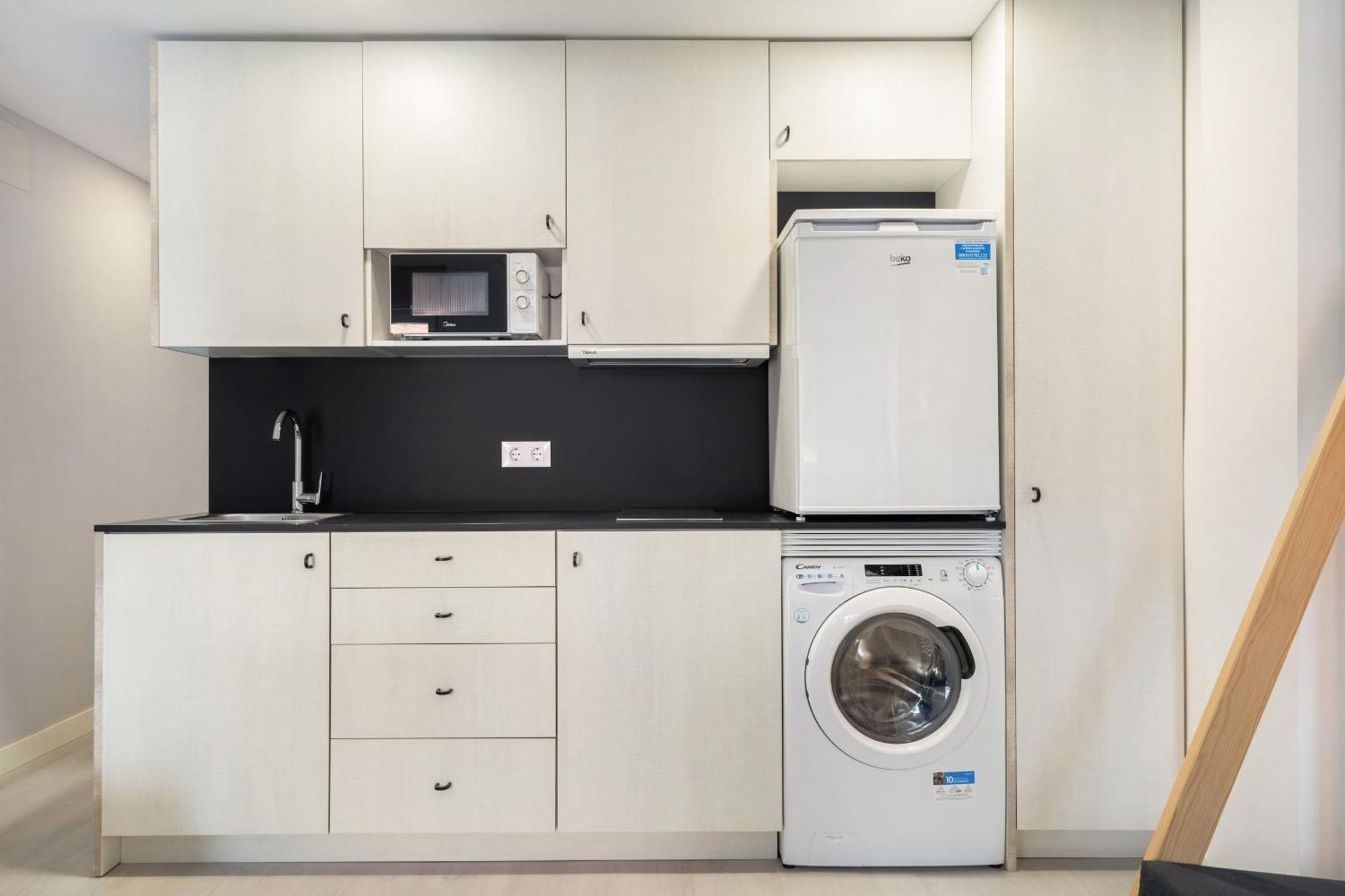 Madriver Apartamentos Reformados Con Parking Gratuito Екстериор снимка
