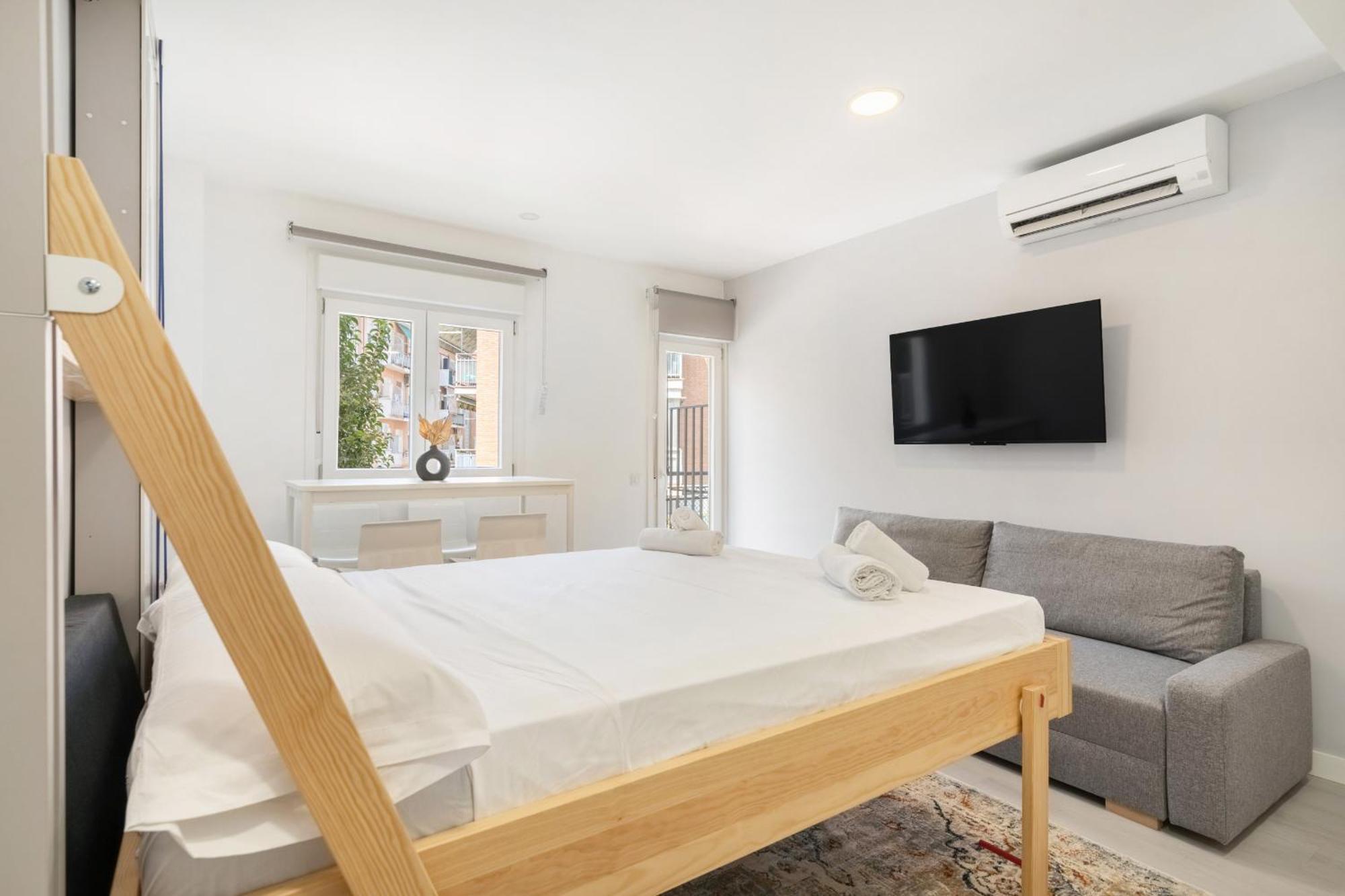 Madriver Apartamentos Reformados Con Parking Gratuito Екстериор снимка