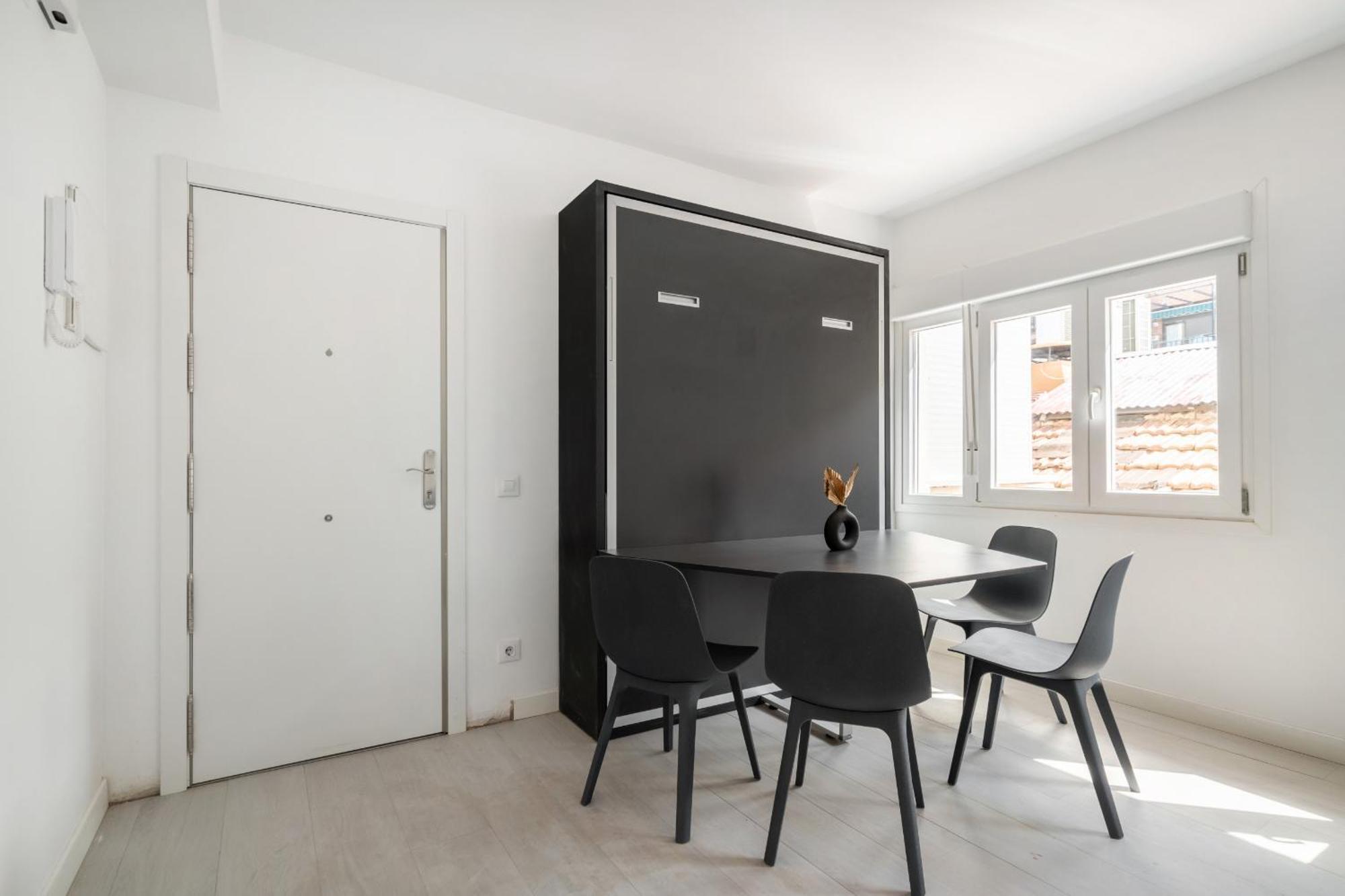 Madriver Apartamentos Reformados Con Parking Gratuito Екстериор снимка
