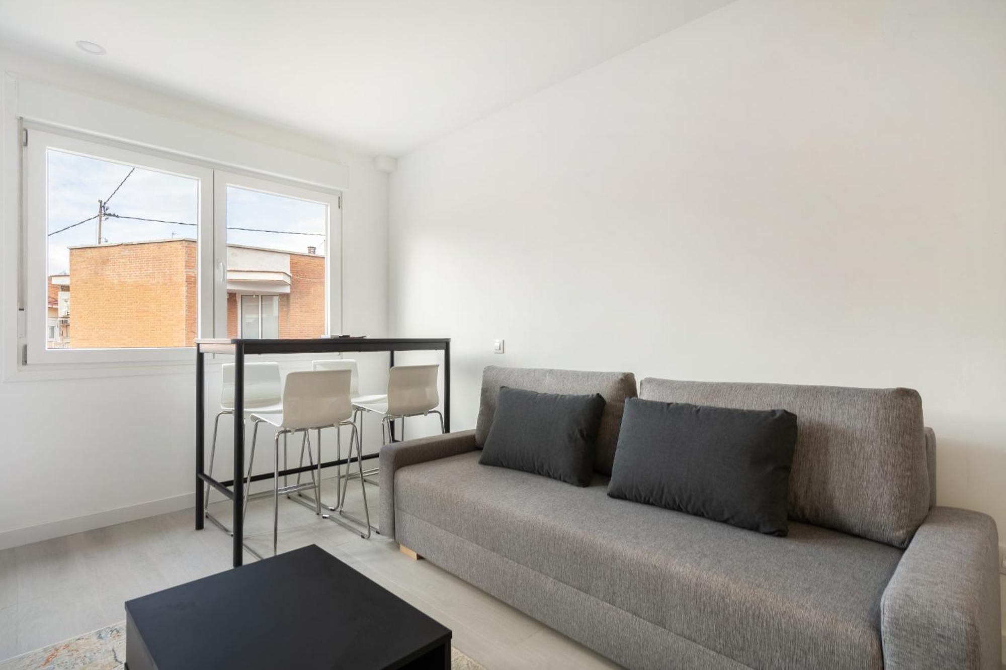 Madriver Apartamentos Reformados Con Parking Gratuito Екстериор снимка