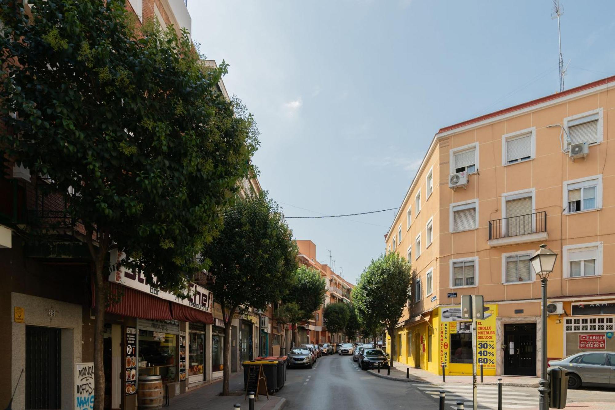 Madriver Apartamentos Reformados Con Parking Gratuito Екстериор снимка