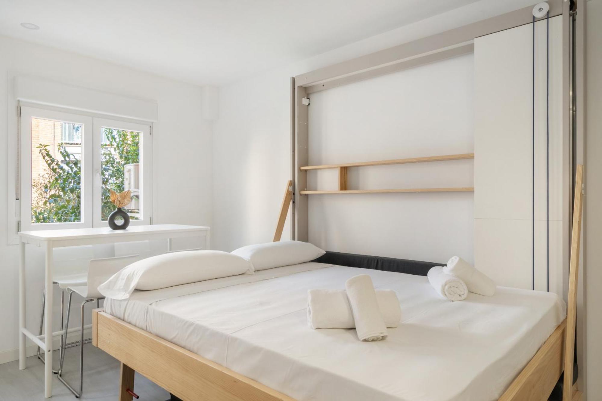Madriver Apartamentos Reformados Con Parking Gratuito Екстериор снимка