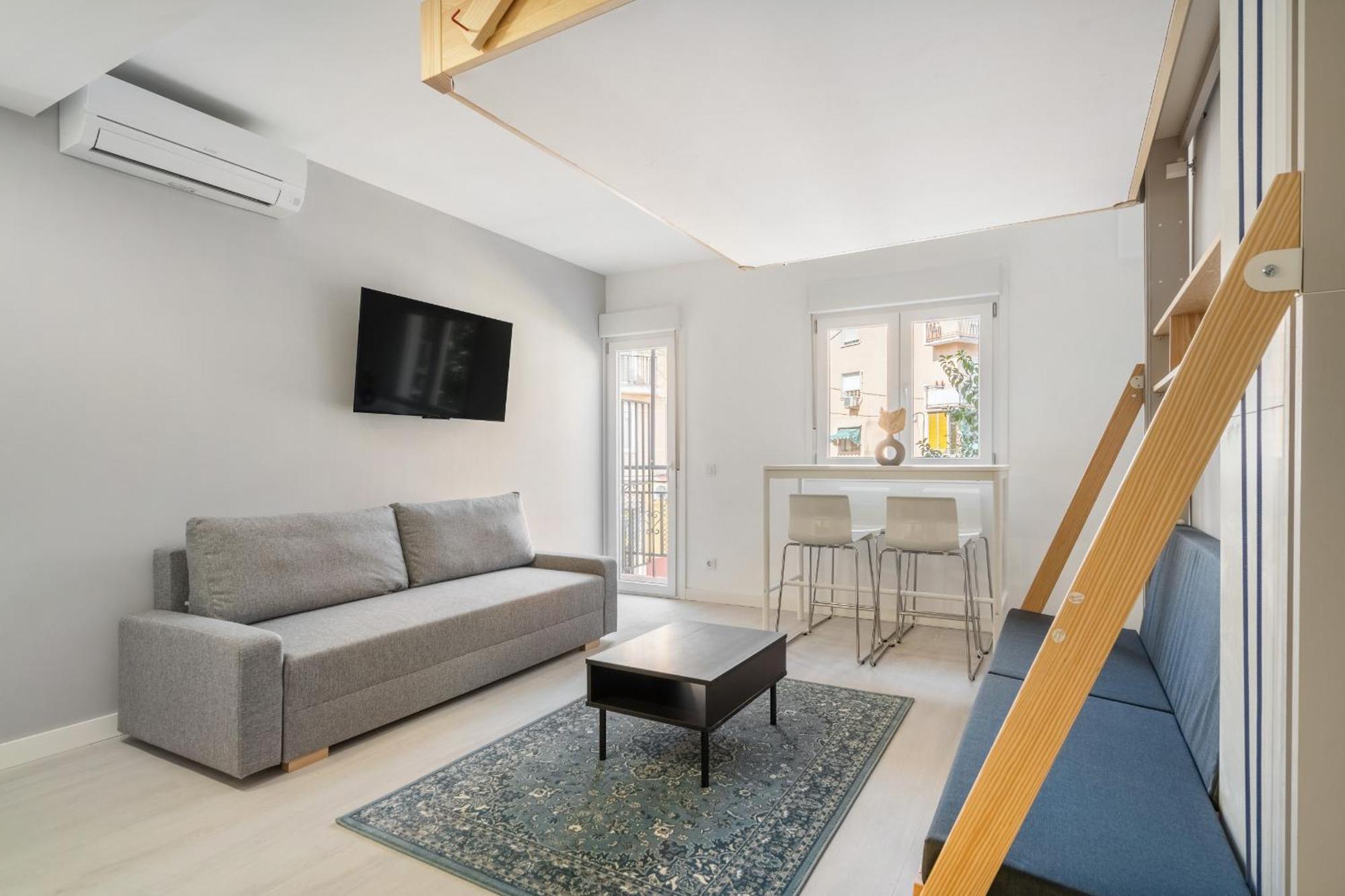 Madriver Apartamentos Reformados Con Parking Gratuito Екстериор снимка